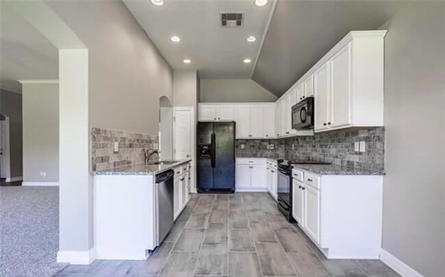 254 Avondale Ln in Bossier City, LA - Building Photo - Building Photo