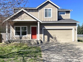 2321 171st St E in Tacoma, WA - Building Photo