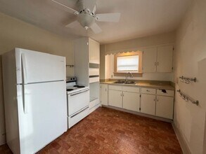 22 1/2-22 1/2 Willis Ave in London, OH - Building Photo - Building Photo