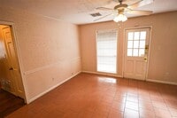 5235 Beechnut St photo'