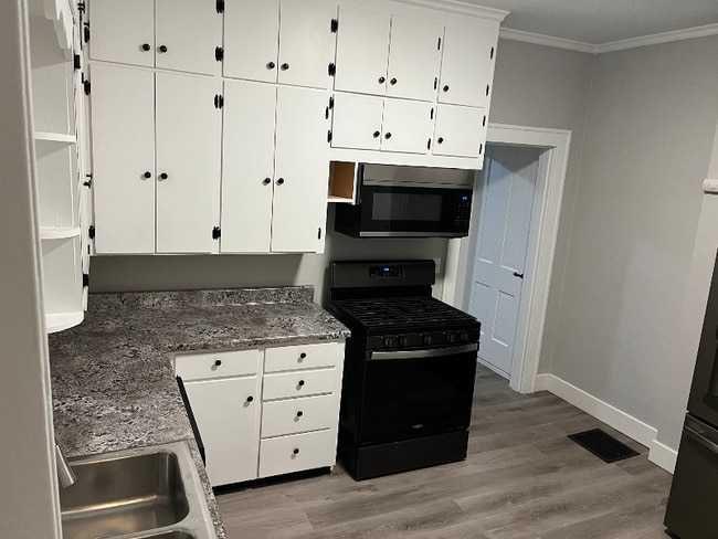 221-223-223 S State St in Westerville, OH - Building Photo - Building Photo