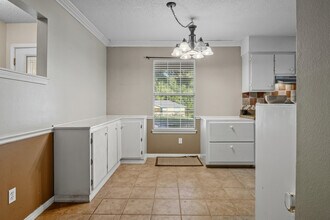 3014 Windsor Cir in Crestview, FL - Building Photo - Building Photo