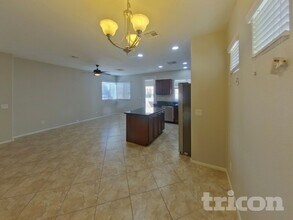 3643 Sanwood St in Las Vegas, NV - Foto de edificio - Building Photo