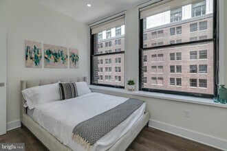 150 S Independence Mall W in Philadelphia, PA - Building Photo - Building Photo