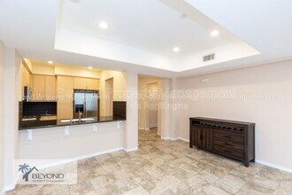 8233 Station Village Ln in San Diego, CA - Building Photo - Building Photo