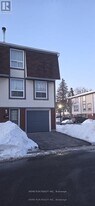 1994 Greenway Park Ln in Ottawa, ON - Building Photo