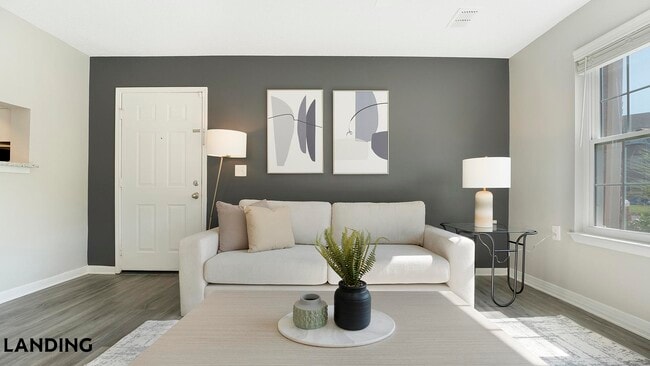 2623 Keene St in Houston, TX - Foto de edificio - Building Photo