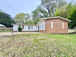 3141 Arrendale St in Memphis, TN - Building Photo - Building Photo