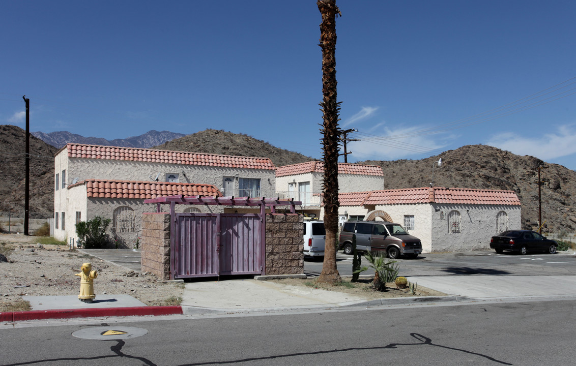 36953 Bankside Dr in Cathedral City, CA - Building Photo