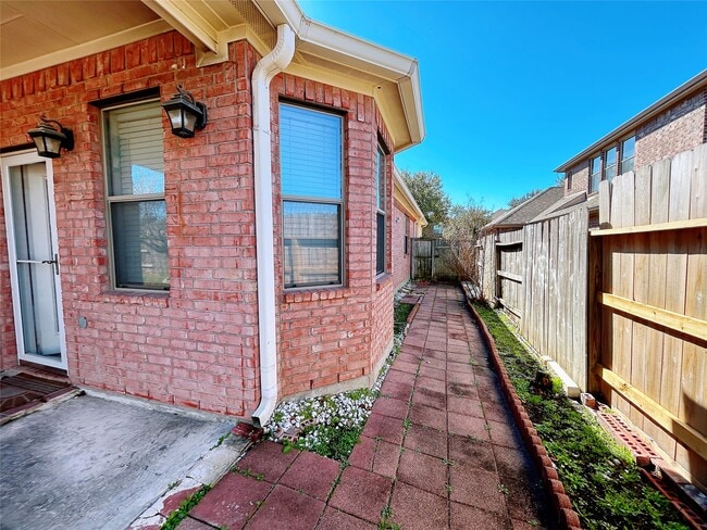property at 5523 Baby Blue Ln