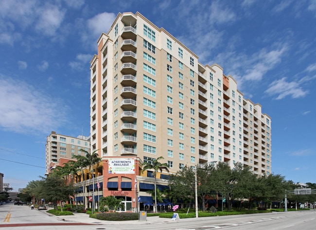 Camden Las Olas in Fort Lauderdale, FL - Building Photo - Building Photo