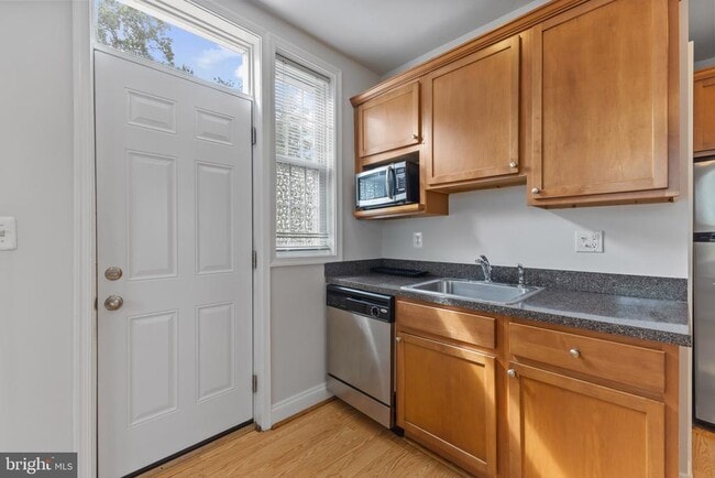 321 Magothy Rd in Severna Park, MD - Building Photo - Building Photo