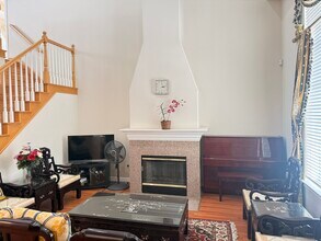 929 W Duarte Rd in Arcadia, CA - Building Photo - Building Photo