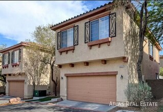 8933 Fargo Fair Ct in Las Vegas, NV - Building Photo - Building Photo