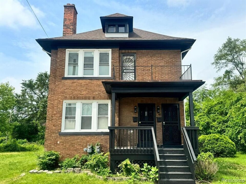 4839 Helen St in Detroit, MI - Foto de edificio