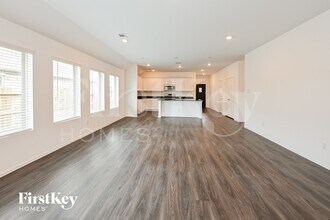 5228 Pine Pass Dr in Rosenberg, TX - Building Photo - Building Photo