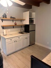 6431 SW 64th Ct in South Miami, FL - Building Photo - Building Photo