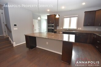7736 Cresap Ln in Hanover, MD - Building Photo - Building Photo