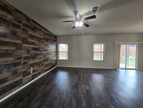 322 Ambrose Avenue in Tyler, TX - Building Photo - Building Photo