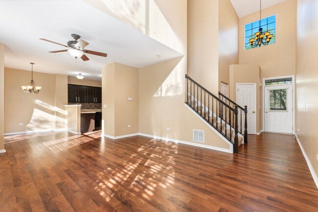 2329 Moonlight Ct in Aurora, IL - Building Photo - Building Photo