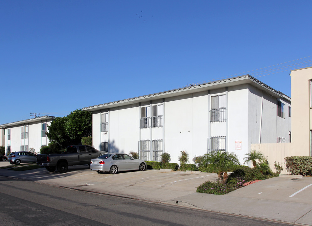 3833 Jewell St in San Diego, CA - Building Photo