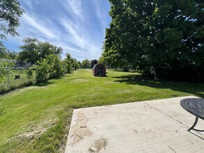 306 Victor St in East Peoria, IL - Building Photo - Building Photo
