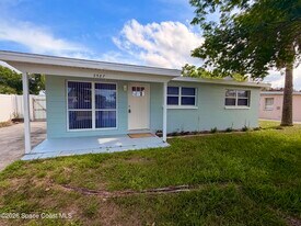 2587 Pepper Ave in Melbourne Beach, FL - Building Photo