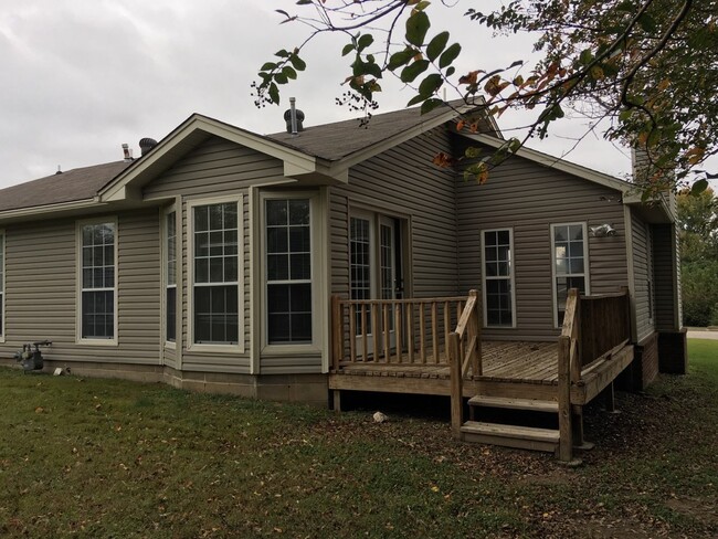 4007 Cornerstone Dr in Jonesboro, AR - Building Photo - Building Photo