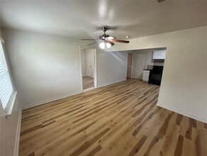 2703 San Diego Dr in Dallas, TX - Building Photo - Building Photo