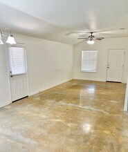 6013 Amelia Earhart Blvd in Killeen, TX - Building Photo - Building Photo