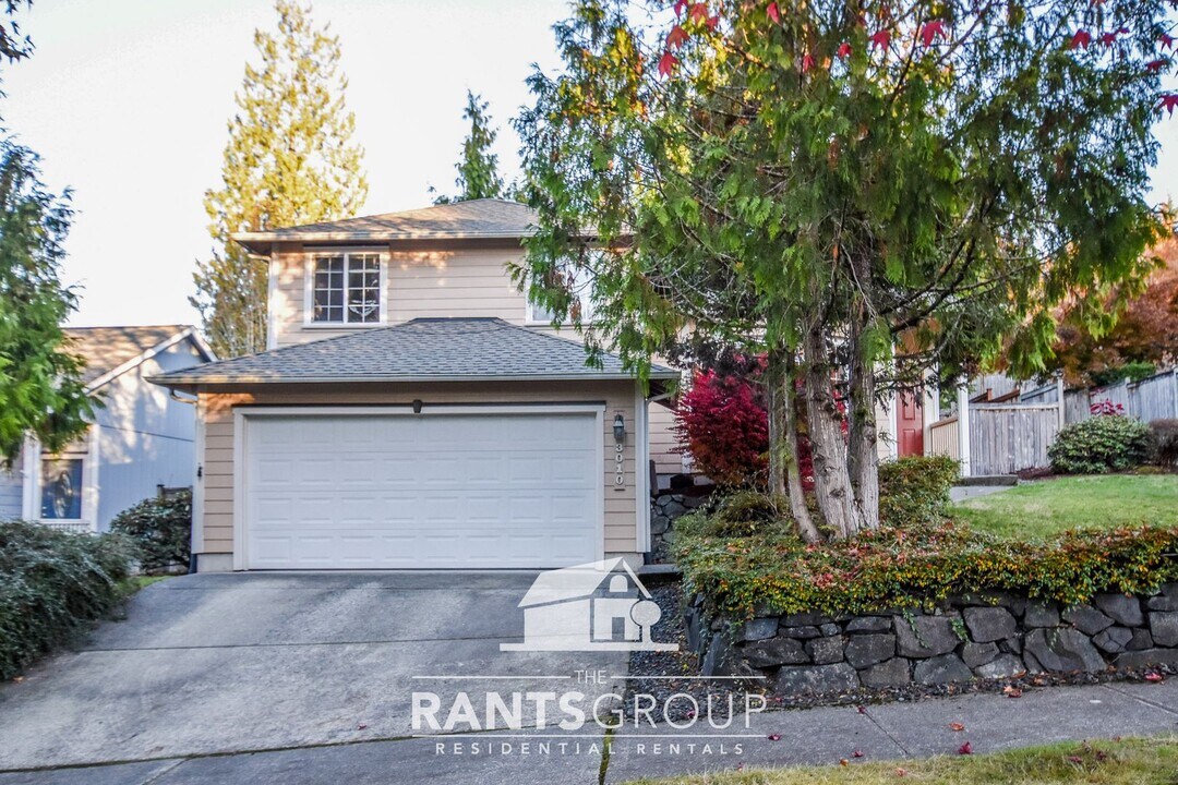 3010 Sugarloaf St SE in Olympia, WA - Building Photo
