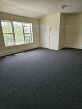 411-11 66th St in New York, NY - Building Photo - Building Photo