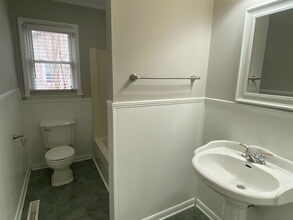 1000 Dixie Dr in Selma, NC - Building Photo - Building Photo