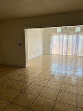 6955 W 2nd Ln in Hialeah, FL - Building Photo - Building Photo