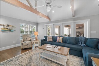 1320 Marlin Dr in Naples, FL - Building Photo - Building Photo