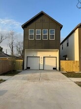 4921 Pederson St in Houston, TX - Building Photo - Building Photo