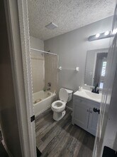 966 Robmeyer Dr in Columbus, OH - Foto de edificio - Building Photo