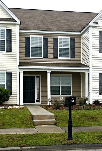 property at 125 Fairgreen St