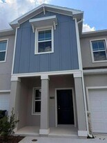 2728 Skyline Lp in Kissimmee, FL - Building Photo