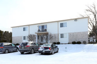 Cambridge Square South in Youngstown, OH - Foto de edificio - Building Photo