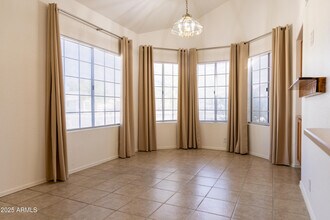 1294 N Blackstone Dr in Chandler, AZ - Building Photo - Building Photo