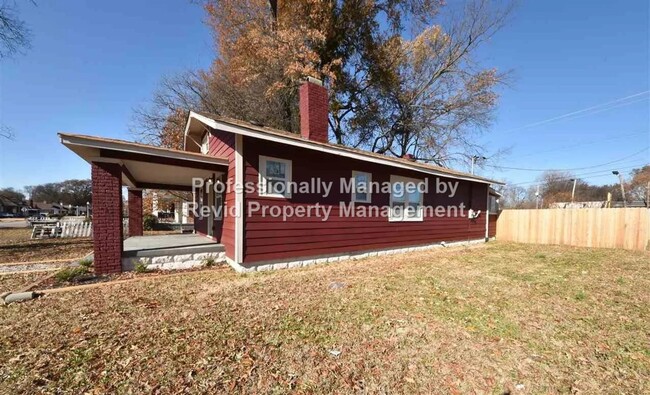 1386 Snowden Ave in Memphis, TN - Building Photo - Building Photo