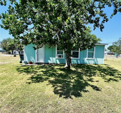 59 Sally St in Port Lavaca, TX - Building Photo - Building Photo