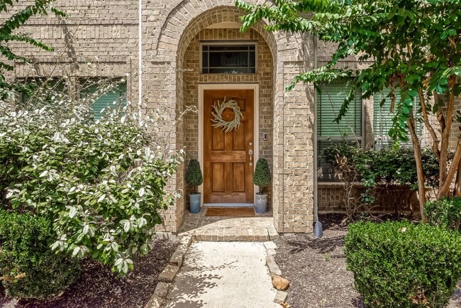 property at 7710 Eastwood Lake Ln