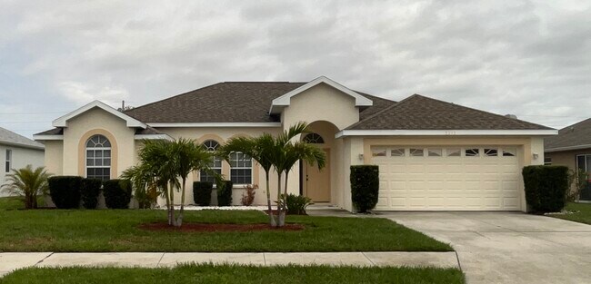 3213 45th Ave E in Bradenton, FL - Building Photo - Building Photo