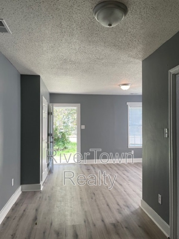 3755 Fairmont Ave in Memphis, TN - Building Photo - Building Photo