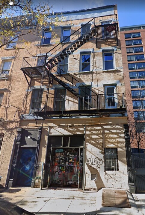 7 Dunham Pl in Brooklyn, NY - Building Photo