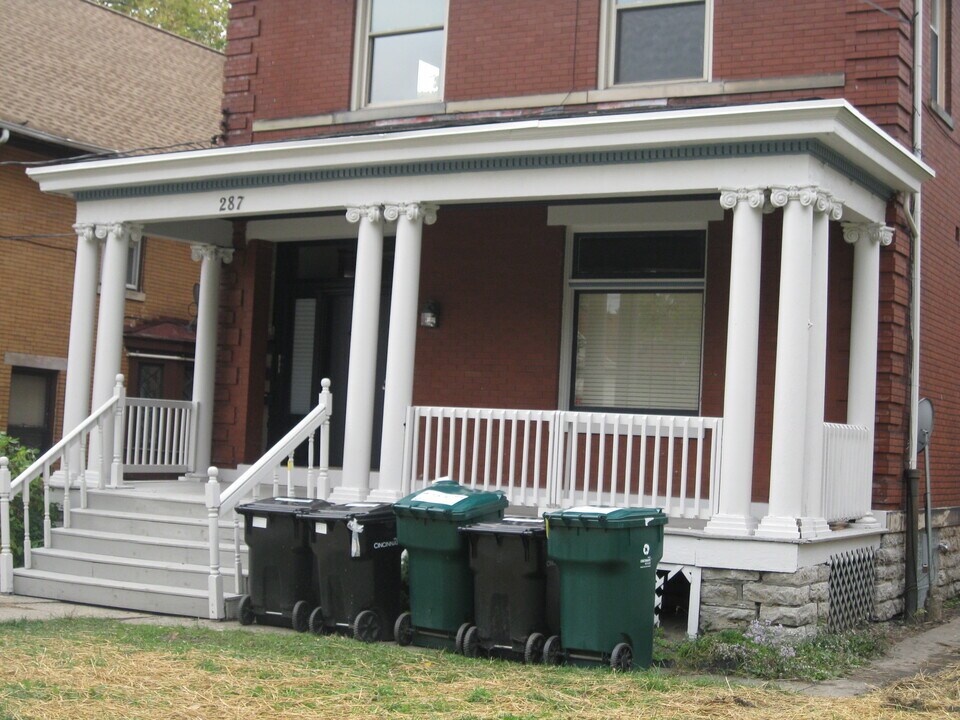 287 McCormick Plz in Cincinnati, OH - Foto de edificio