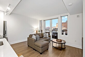 1800 Massachusetts Ave NW in Washington, DC - Building Photo - Building Photo