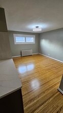 Fully Renovated Park and Beverly Apartments! in Rochester, NY - Foto de edificio - Building Photo